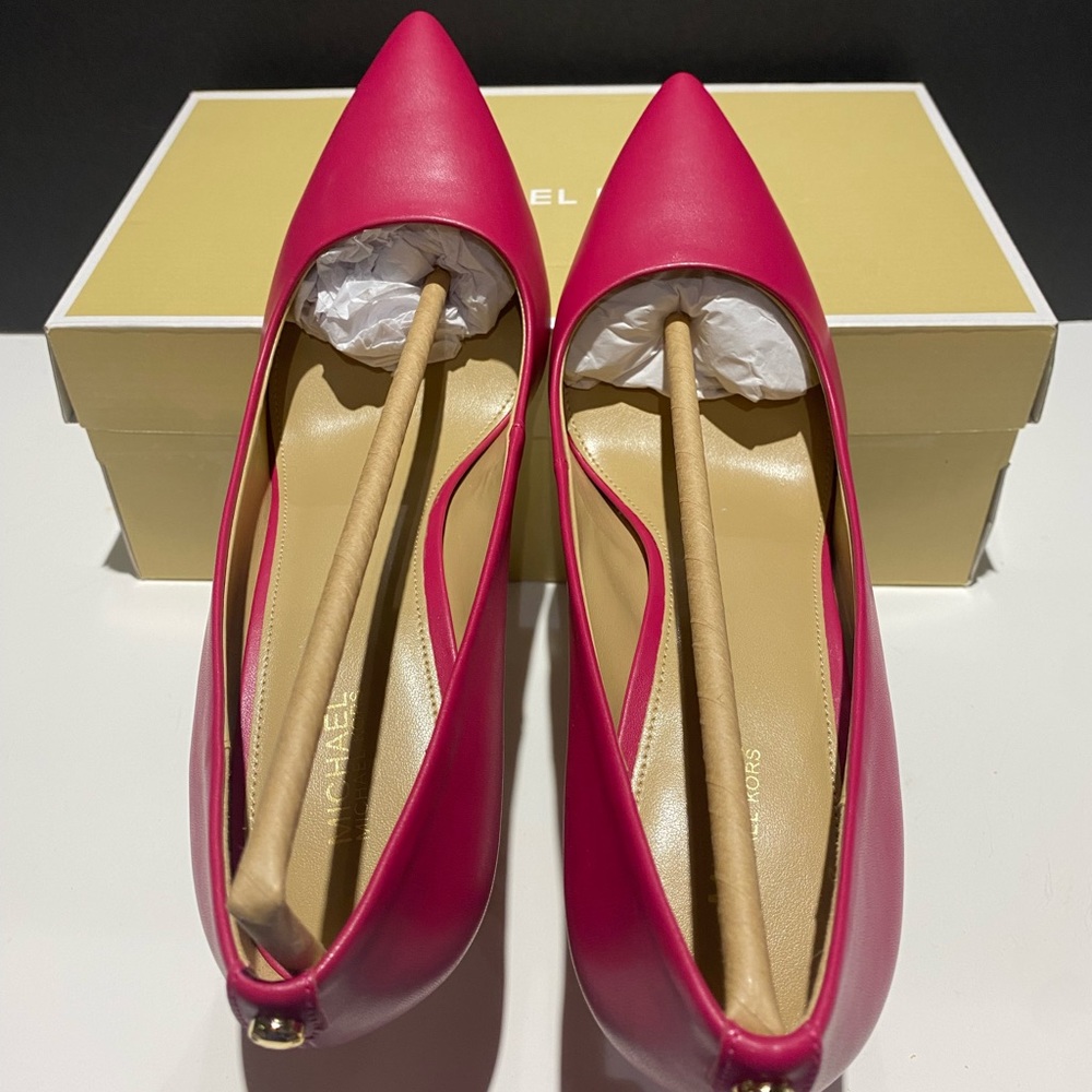 Michael Kors Hot Pink Pointed-Toe Leather Pumps